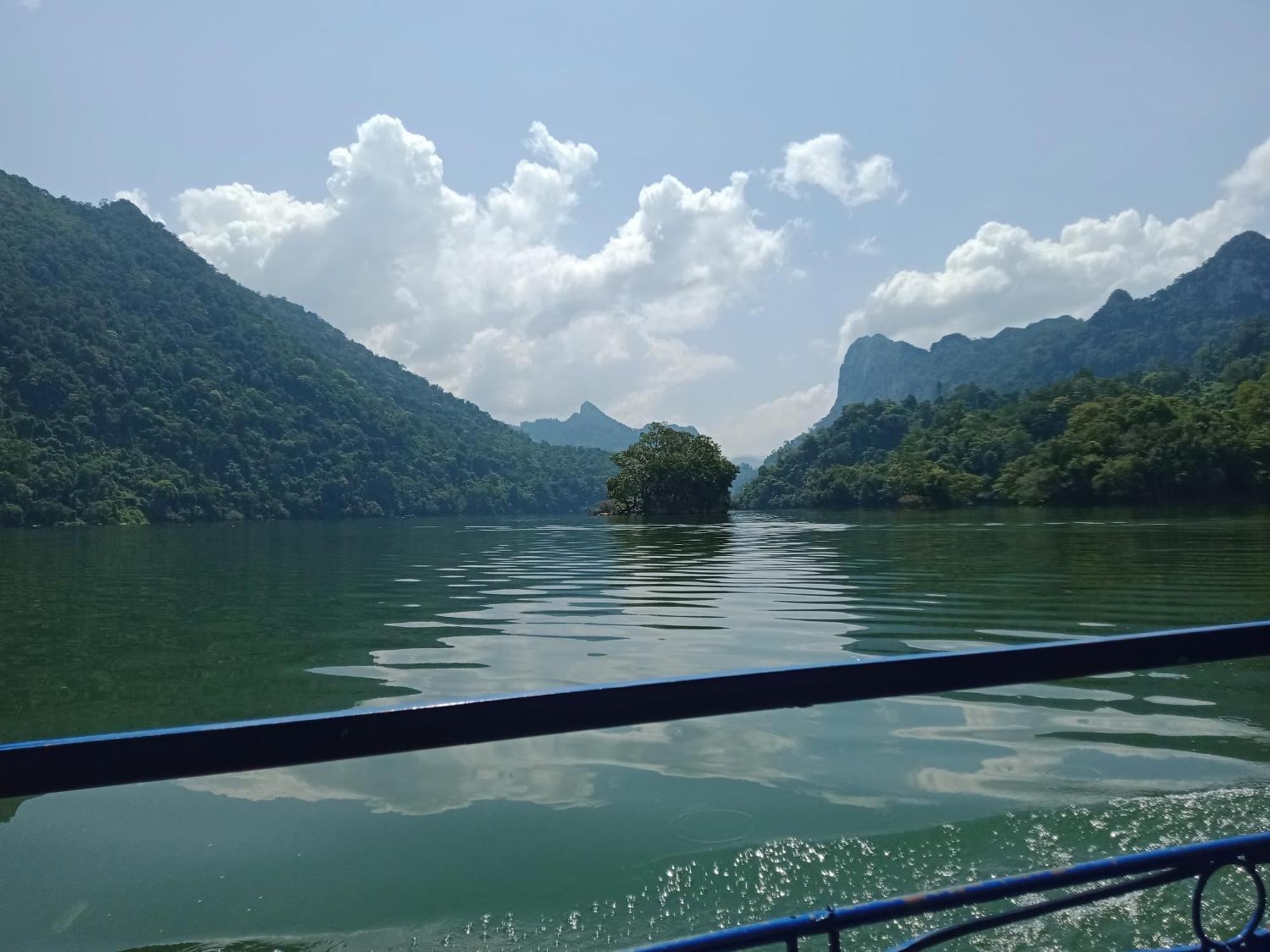 Tran Xuan Homestay Ba Be Zewnętrze zdjęcie