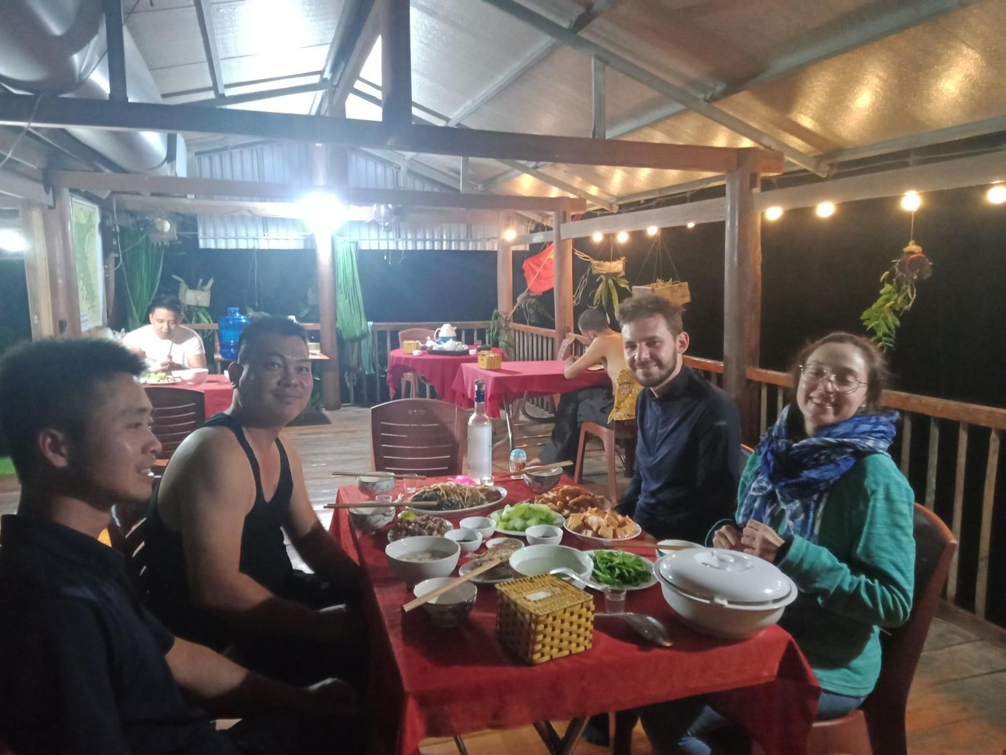 Tran Xuan Homestay Ba Be Zewnętrze zdjęcie