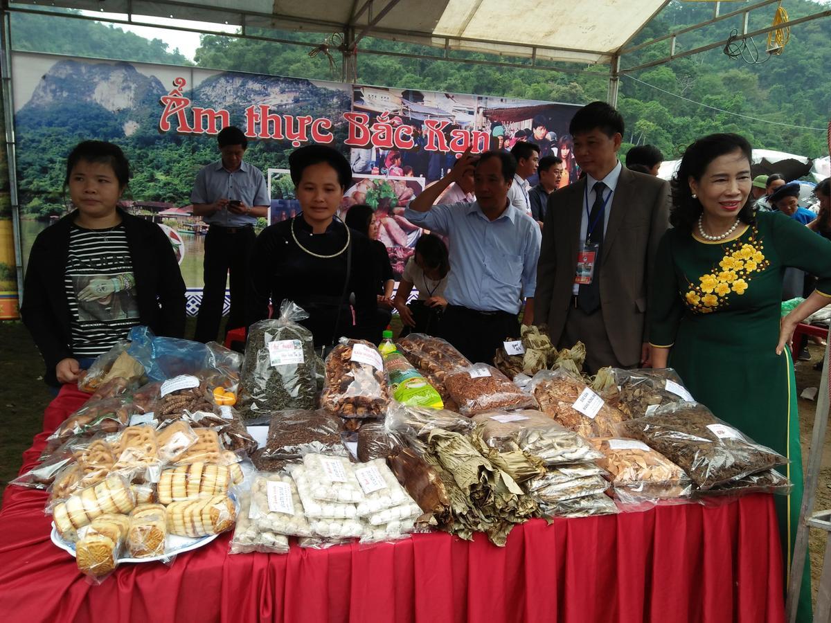 Tran Xuan Homestay Ba Be Zewnętrze zdjęcie